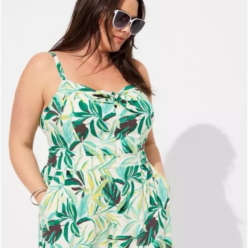 Torrid romper size 00